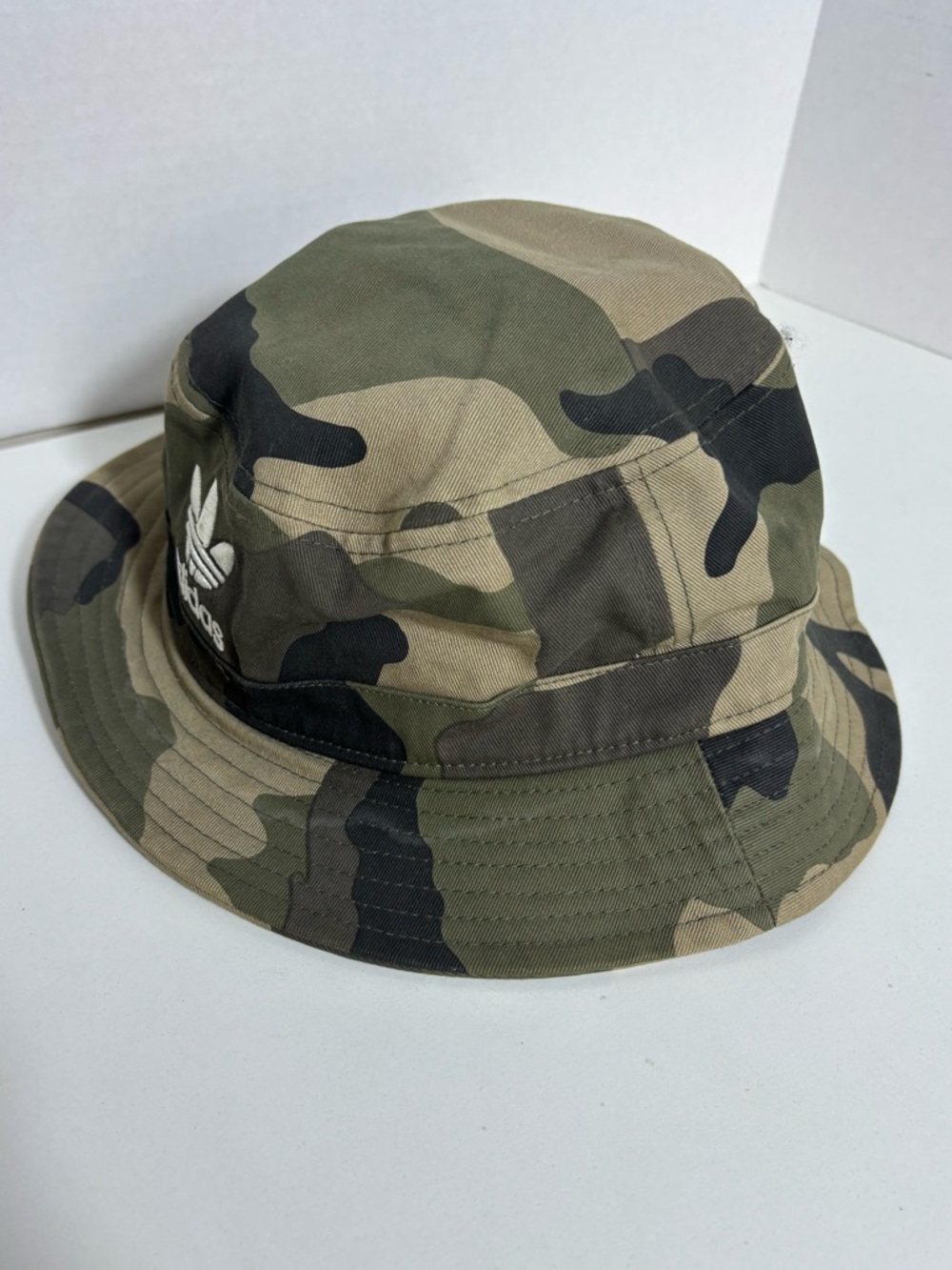 Adidas Camo Bucket Hat - Picture 4 of 7